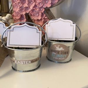 ❗️Closet clear out❗️4 Easter place cards